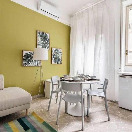 Appartamento Incantevole In Brera Milan Luaran gambar